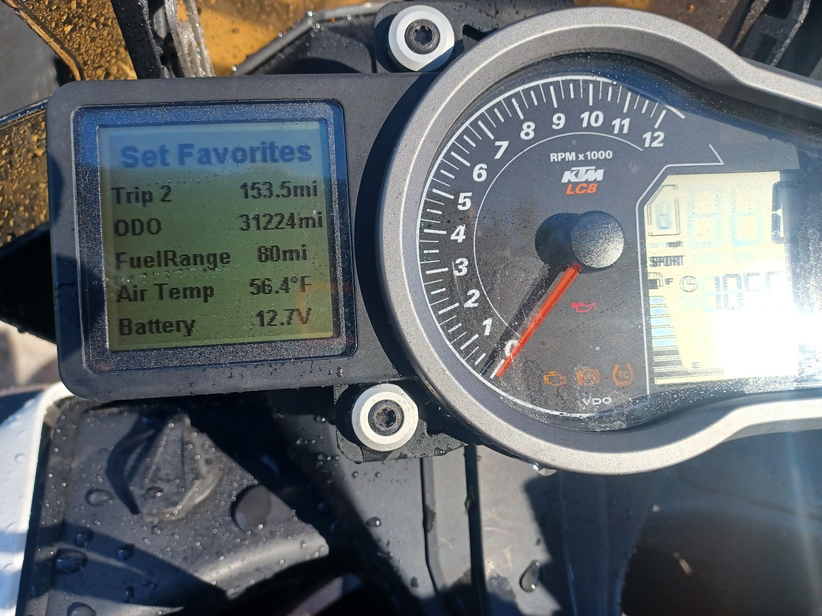 02 954